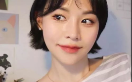 北京干练短发小姐姐微信,北京干练短发小姐姐的时尚风采